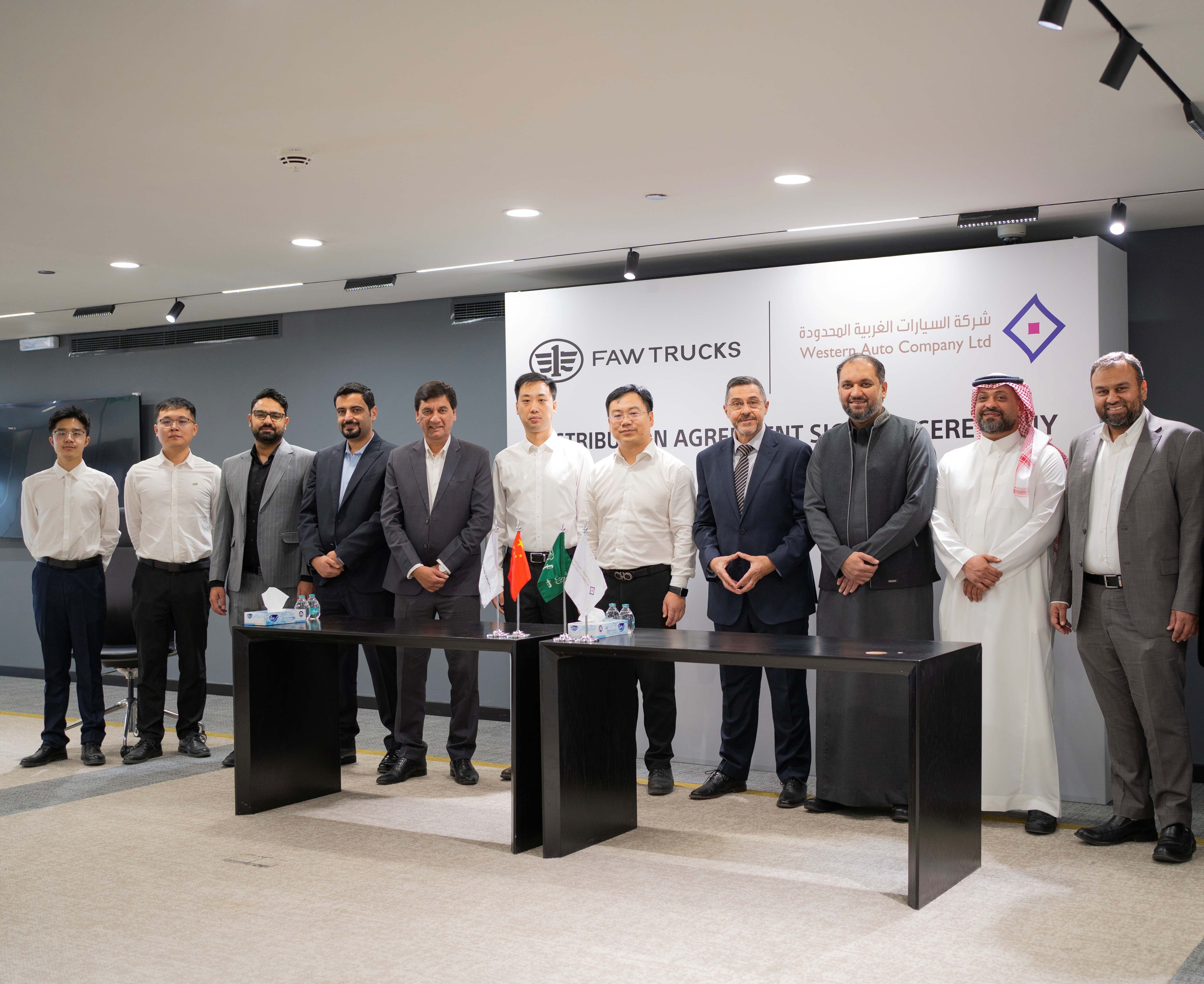 1770875446430725.jpg 2.JPG